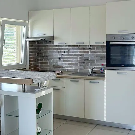 In Lumbarda With Sea View Διαμέρισμα *