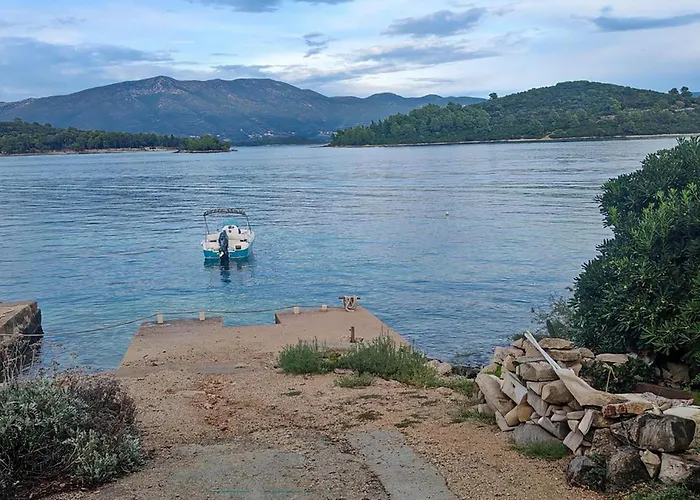 Appartamento In Lumbarda With Sea View *