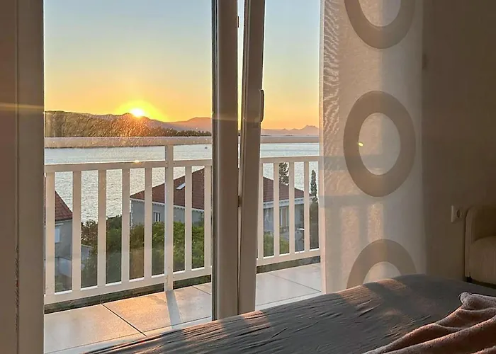 In Lumbarda With Sea View