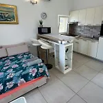 Apartman In Lumbarda With Sea View *