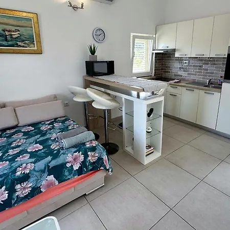 Daire In Lumbarda With Sea View *